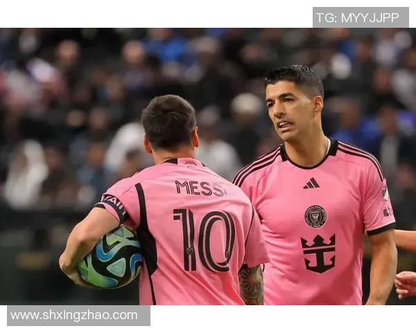 足球球星声音响亮引关注 突显球场内外的影响力与魅力